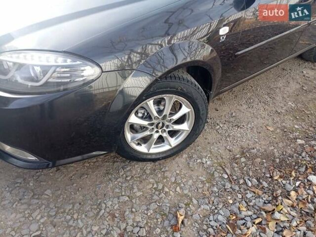 Черный Дэу Джентра, объемом двигателя 1.5 л и пробегом 88 тыс. км за 5500 $, фото 5 на Automoto.ua