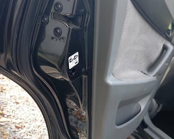 Чорний Деу Джентра, об'ємом двигуна 1.5 л та пробігом 88 тис. км за 5559 $, фото 7 на Automoto.ua