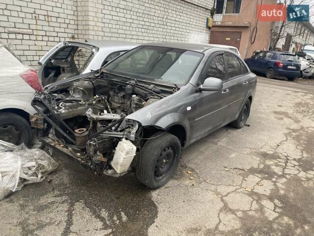 Коричневый Дэу Джентра, объемом двигателя 1.5 л и пробегом 100 тыс. км за 800 $, фото 2 на Automoto.ua