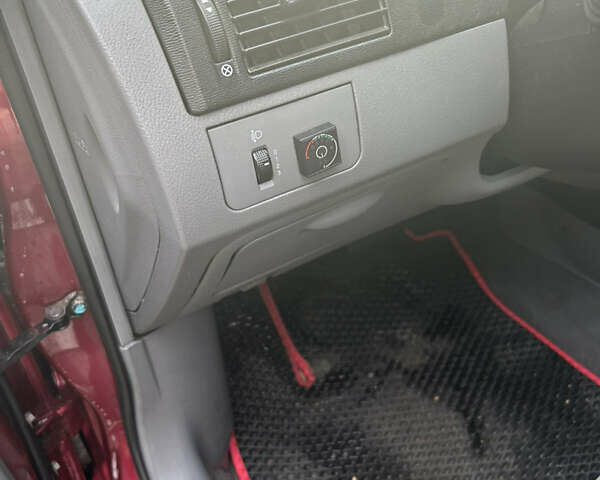 Червоний Деу Джентра, об'ємом двигуна 1.49 л та пробігом 192 тис. км за 6700 $, фото 8 на Automoto.ua