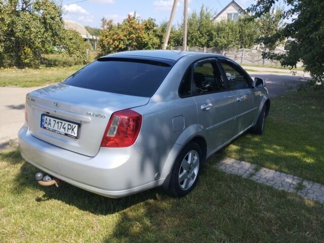 Серый Дэу Джентра, объемом двигателя 1.5 л и пробегом 205 тыс. км за 5200 $, фото 7 на Automoto.ua