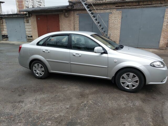 Сірий Деу Джентра, об'ємом двигуна 1.5 л та пробігом 99 тис. км за 5000 $, фото 4 на Automoto.ua