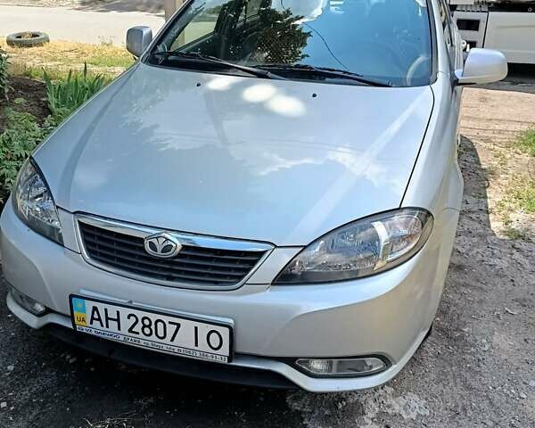 Сірий Деу Джентра, об'ємом двигуна 1.49 л та пробігом 29 тис. км за 7000 $, фото 2 на Automoto.ua
