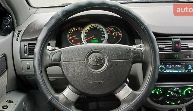 Серый Дэу Джентра, объемом двигателя 1.49 л и пробегом 135 тыс. км за 5200 $, фото 13 на Automoto.ua