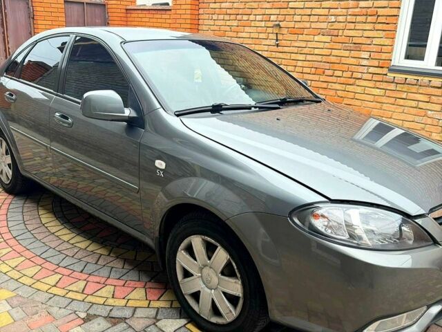 Серый Дэу Джентра, объемом двигателя 1.5 л и пробегом 149 тыс. км за 2550 $, фото 1 на Automoto.ua