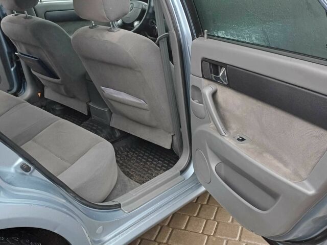 Сірий Деу Джентра, об'ємом двигуна 1.5 л та пробігом 135 тис. км за 5200 $, фото 8 на Automoto.ua