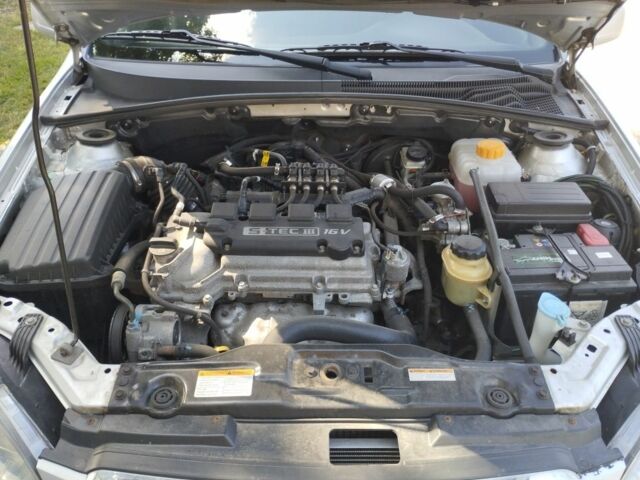 Серый Дэу Джентра, объемом двигателя 1.5 л и пробегом 205 тыс. км за 5200 $, фото 3 на Automoto.ua