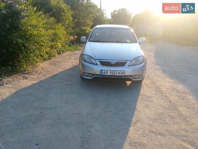 Сірий Деу Джентра, об'ємом двигуна 1.49 л та пробігом 255 тис. км за 4200 $, фото 4 на Automoto.ua
