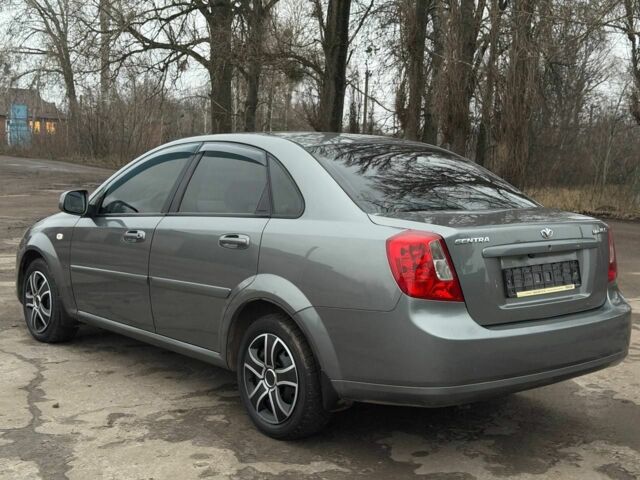 Серый Дэу Джентра, объемом двигателя 0 л и пробегом 160 тыс. км за 5850 $, фото 5 на Automoto.ua