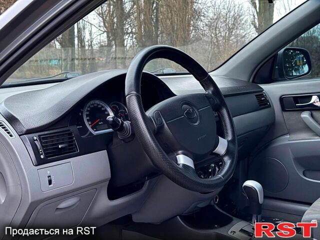 Серый Дэу Джентра, объемом двигателя 1.5 л и пробегом 160 тыс. км за 5850 $, фото 8 на Automoto.ua