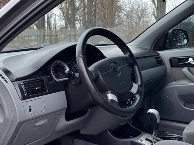 Серый Дэу Джентра, объемом двигателя 0 л и пробегом 160 тыс. км за 5850 $, фото 15 на Automoto.ua