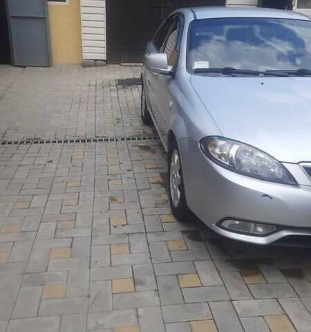 Серый Дэу Джентра, объемом двигателя 1.49 л и пробегом 89 тыс. км за 7100 $, фото 5 на Automoto.ua