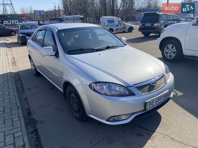 Сірий Деу Джентра, об'ємом двигуна 1.49 л та пробігом 48 тис. км за 6900 $, фото 3 на Automoto.ua