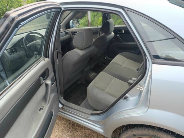 Серый Дэу Джентра, объемом двигателя 1.5 л и пробегом 61 тыс. км за 7000 $, фото 6 на Automoto.ua