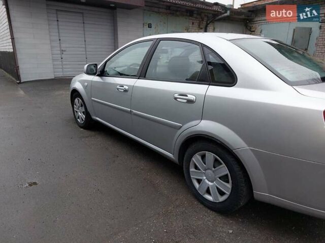 Серый Дэу Джентра, объемом двигателя 1.49 л и пробегом 99 тыс. км за 4900 $, фото 1 на Automoto.ua