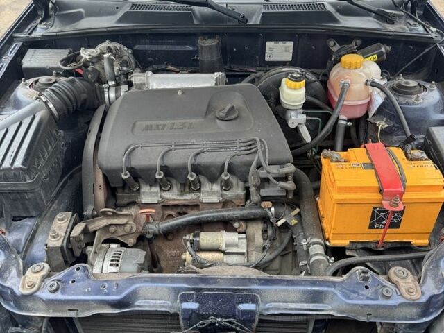 Синий Дэу Джентра, объемом двигателя 1.3 л и пробегом 160 тыс. км за 1847 $, фото 7 на Automoto.ua