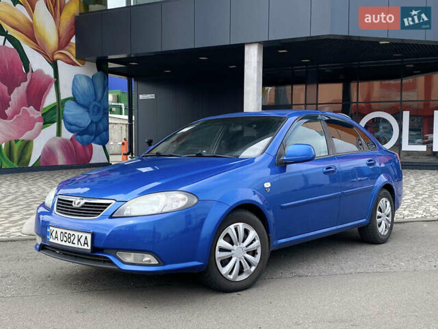 Синій Деу Джентра, об'ємом двигуна 1.5 л та пробігом 168 тис. км за 4650 $, фото 1 на Automoto.ua