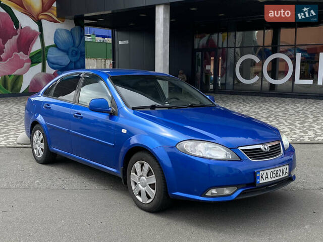 Синій Деу Джентра, об'ємом двигуна 1.5 л та пробігом 168 тис. км за 4650 $, фото 3 на Automoto.ua