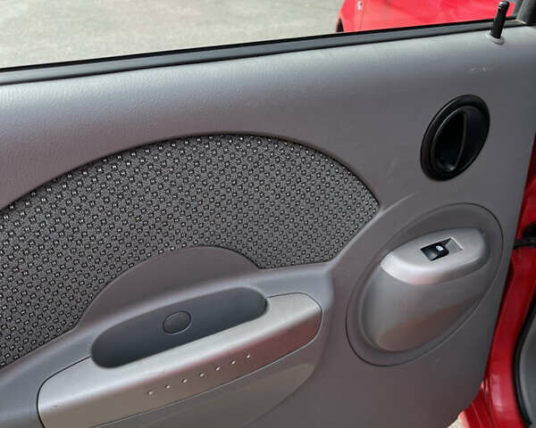 Красный Дэу Калос, объемом двигателя 1.4 л и пробегом 220 тыс. км за 3000 $, фото 13 на Automoto.ua