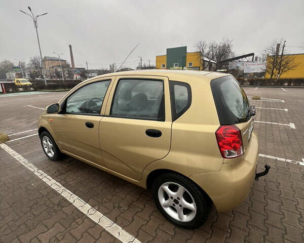 Жовтий Деу Калос, об'ємом двигуна 1.2 л та пробігом 157 тис. км за 2700 $, фото 6 на Automoto.ua