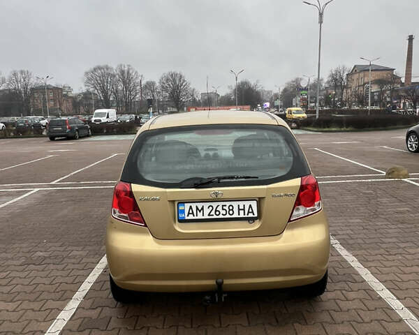 Жовтий Деу Калос, об'ємом двигуна 1.2 л та пробігом 157 тис. км за 2700 $, фото 17 на Automoto.ua