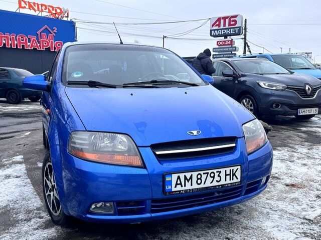 Синій Деу Калос, об'ємом двигуна 1.2 л та пробігом 152 тис. км за 2700 $, фото 3 на Automoto.ua