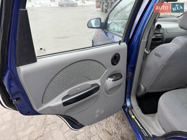Синий Дэу Калос, объемом двигателя 1.4 л и пробегом 118 тыс. км за 2650 $, фото 11 на Automoto.ua