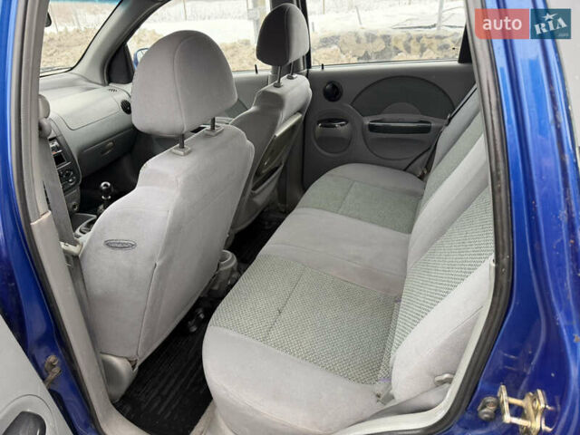 Синий Дэу Калос, объемом двигателя 1.4 л и пробегом 118 тыс. км за 2650 $, фото 9 на Automoto.ua