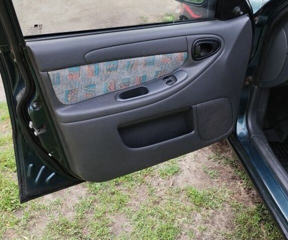 Зелений Деу Калос, об'ємом двигуна 1.5 л та пробігом 340 тис. км за 1400 $, фото 6 на Automoto.ua
