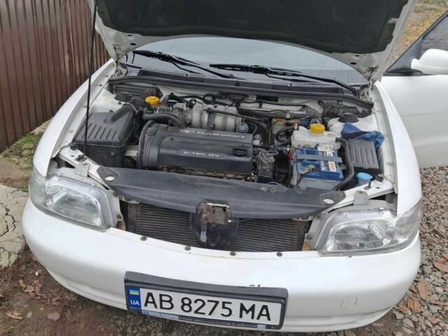 Белый Дэу Лачетти, объемом двигателя 1.6 л и пробегом 171 тыс. км за 2500 $, фото 13 на Automoto.ua