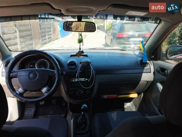 Червоний Деу Лачетті, об'ємом двигуна 1.4 л та пробігом 236 тис. км за 3200 $, фото 9 на Automoto.ua