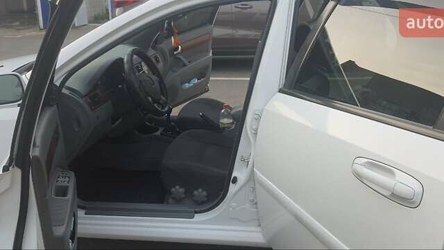 Дэу Лачетти, объемом двигателя 1.8 л и пробегом 115 тыс. км за 5000 $, фото 9 на Automoto.ua