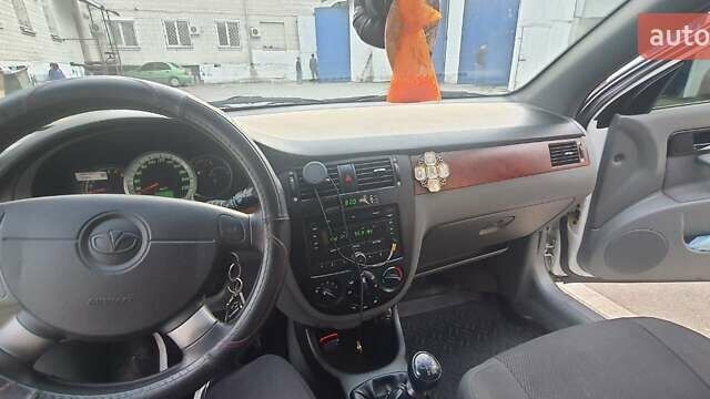 Дэу Лачетти, объемом двигателя 1.8 л и пробегом 115 тыс. км за 5000 $, фото 6 на Automoto.ua