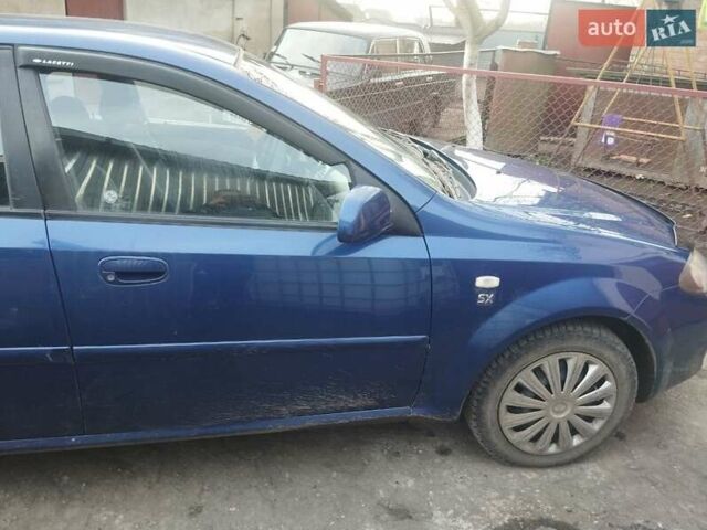 Синий Дэу Лачетти, объемом двигателя 1.6 л и пробегом 188 тыс. км за 3050 $, фото 3 на Automoto.ua