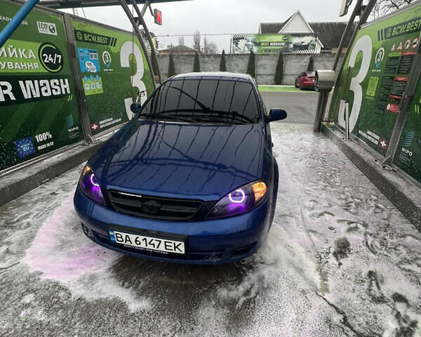 Синий Дэу Лачетти, объемом двигателя 1.4 л и пробегом 150 тыс. км за 4000 $, фото 6 на Automoto.ua