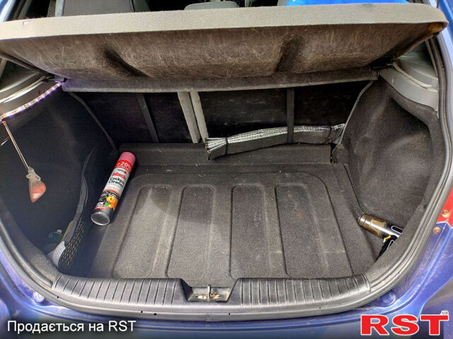 Синий Дэу Лачетти, объемом двигателя 1.4 л и пробегом 150 тыс. км за 4500 $, фото 6 на Automoto.ua
