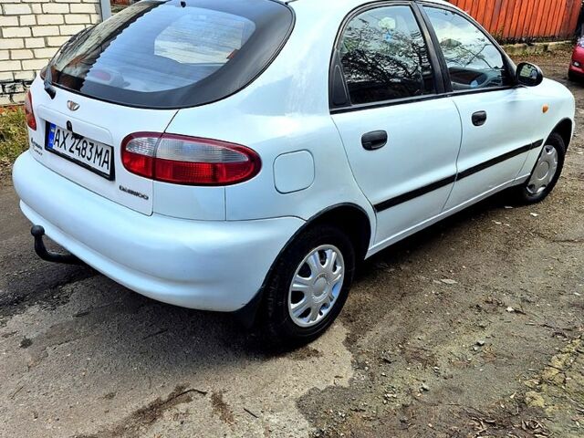 Белый Дэу Ланос, объемом двигателя 1.5 л и пробегом 220 тыс. км за 1850 $, фото 3 на Automoto.ua