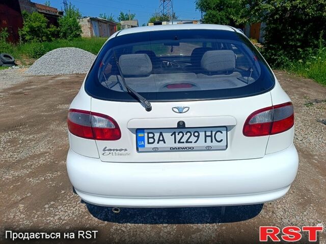 Білий Деу Ланос, об'ємом двигуна 1.5 л та пробігом 127 тис. км за 2350 $, фото 4 на Automoto.ua