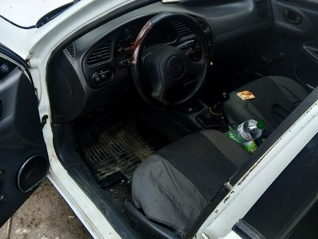Білий Деу Ланос, об'ємом двигуна 1.5 л та пробігом 0 тис. км за 800 $, фото 4 на Automoto.ua