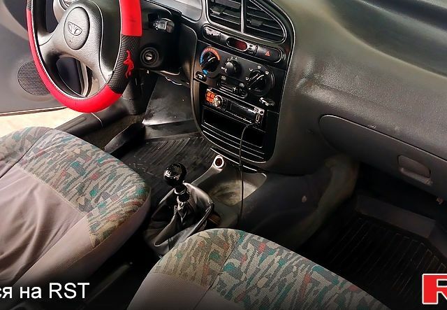 Дэу Ланос 1998 в Харькове на Automoto.ua Белый Дэу Ланос, объемом двигателя 1.5 л и пробегом 300 тыс. км за 1600 $, фото 7 на Automoto.ua