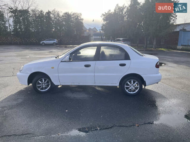 Білий Деу Ланос, об'ємом двигуна 1.5 л та пробігом 426 тис. км за 2700 $, фото 5 на Automoto.ua
