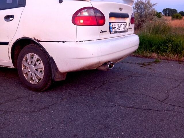 Белый Дэу Ланос, объемом двигателя 1.5 л и пробегом 365 тыс. км за 1200 $, фото 4 на Automoto.ua