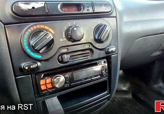 Дэу Ланос 1998 в Харькове на Automoto.ua Белый Дэу Ланос, объемом двигателя 1.5 л и пробегом 300 тыс. км за 1600 $, фото 6 на Automoto.ua