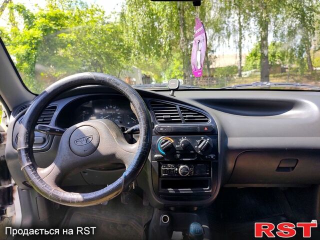 Белый Дэу Ланос, объемом двигателя 1.5 л и пробегом 200 тыс. км за 1700 $, фото 10 на Automoto.ua