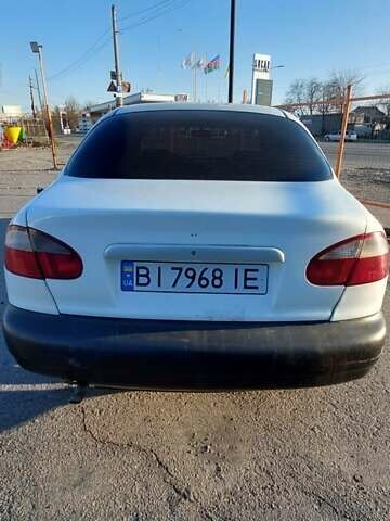 Белый Дэу Ланос, объемом двигателя 1.5 л и пробегом 570 тыс. км за 1200 $, фото 5 на Automoto.ua