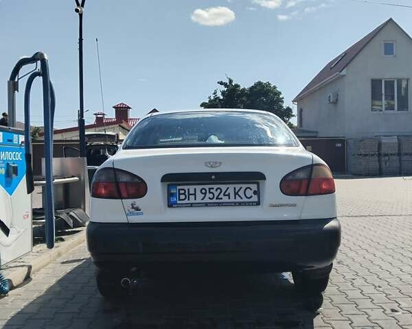 Білий Деу Ланос, об'ємом двигуна 1.5 л та пробігом 301 тис. км за 1750 $, фото 3 на Automoto.ua