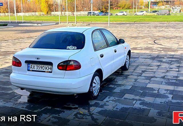 Дэу Ланос 1998 в Харькове на Automoto.ua Белый Дэу Ланос, объемом двигателя 1.5 л и пробегом 300 тыс. км за 1600 $, фото 5 на Automoto.ua