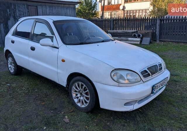 Дэу Ланос 1998 в Шепетовке на Automoto.ua Белый Дэу Ланос, объемом двигателя 1.5 л и пробегом 149 тыс. км за 1000 $, фото 3 на Automoto.ua