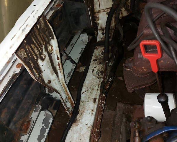 Дэу Ланос 1998 в Чернигове на Automoto.ua Белый Дэу Ланос, объемом двигателя 1.5 л и пробегом 200 тыс. км за 500 $, фото 7 на Automoto.ua