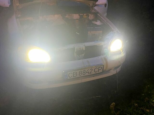 Белый Дэу Ланос, объемом двигателя 1.5 л и пробегом 200 тыс. км за 1000 $, фото 11 на Automoto.ua